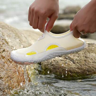 Unisex Aqua Shoes For Water Sports, Lightweight Quick-Drying Breathable Barefoot Beach Shoes Suitable For Hiking, Climbing, Surfing, Rafting, Fishing