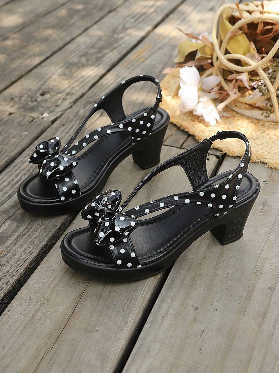 Sandal Hak Tinggi Tiup Motif Polkadot Lucu dengan Dasi Kupu-Kupu - Hitam - View 1