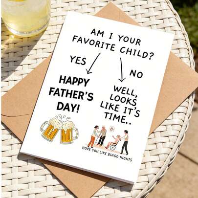 1 tấm thiệp chúc mừng hài hước độc đáo dành cho bố, thiệp Ngày của Cha với chủ đề "Con có phải là con cưng của bố không?", thiệp hài hước về sự ganh đua giữa anh chị em, thiệp chúc mừng sinh nhật dành cho người già.