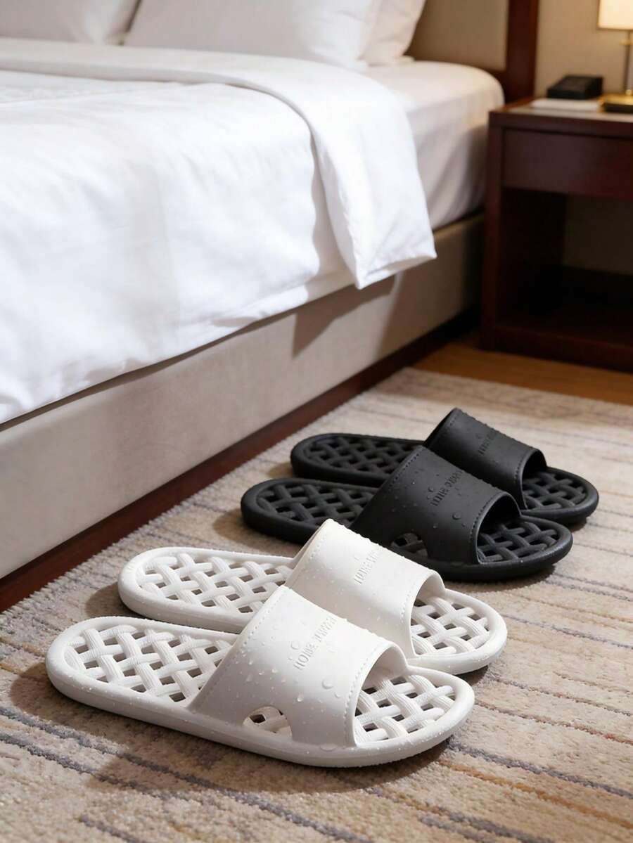 Hollow Bathroom Slippers, Non-Slip Shower Sandals, Soft Bottom Versatile Indoor Home Couple Slippers