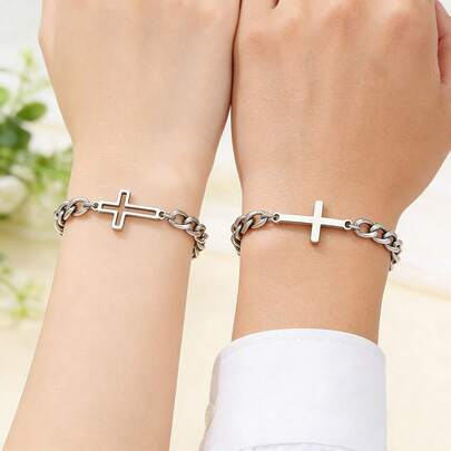 Bộ 2 vòng tay bằng thép không gỉ hình thánh giá kiểu mắt xích dành cho các cặp đôi, vòng tay hình thánh giá nằm ngang tối giản có thể xếp chồng lên nhau, trang sức tôn giáo chống thấm nước và chống phai màu dành cho nam và nữ.