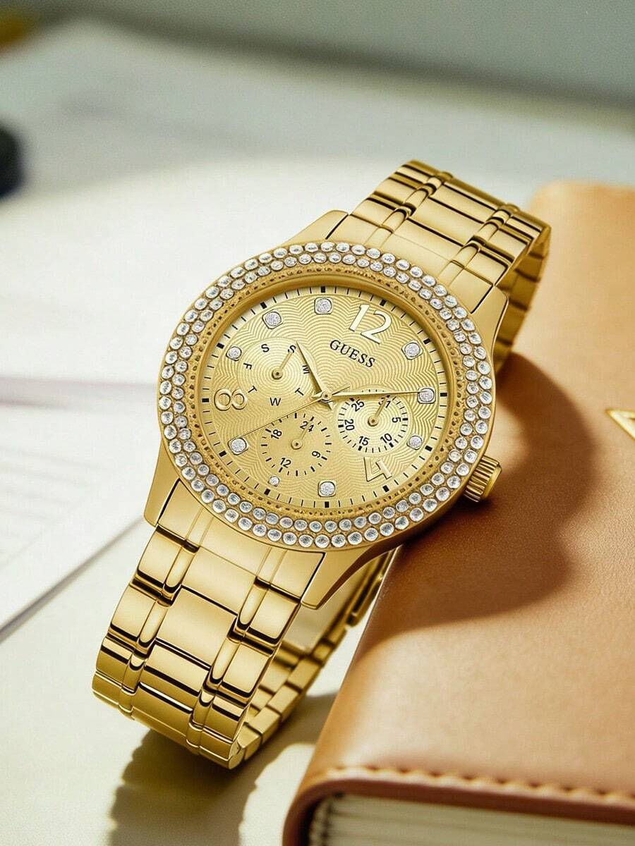 Guess 女士三重石英表 - 不锈钢表身，带星期显示和秒针显示 W1094L1/W0778L2/W0729L2/W1097L2 - 玫瑰金 - 查看 1