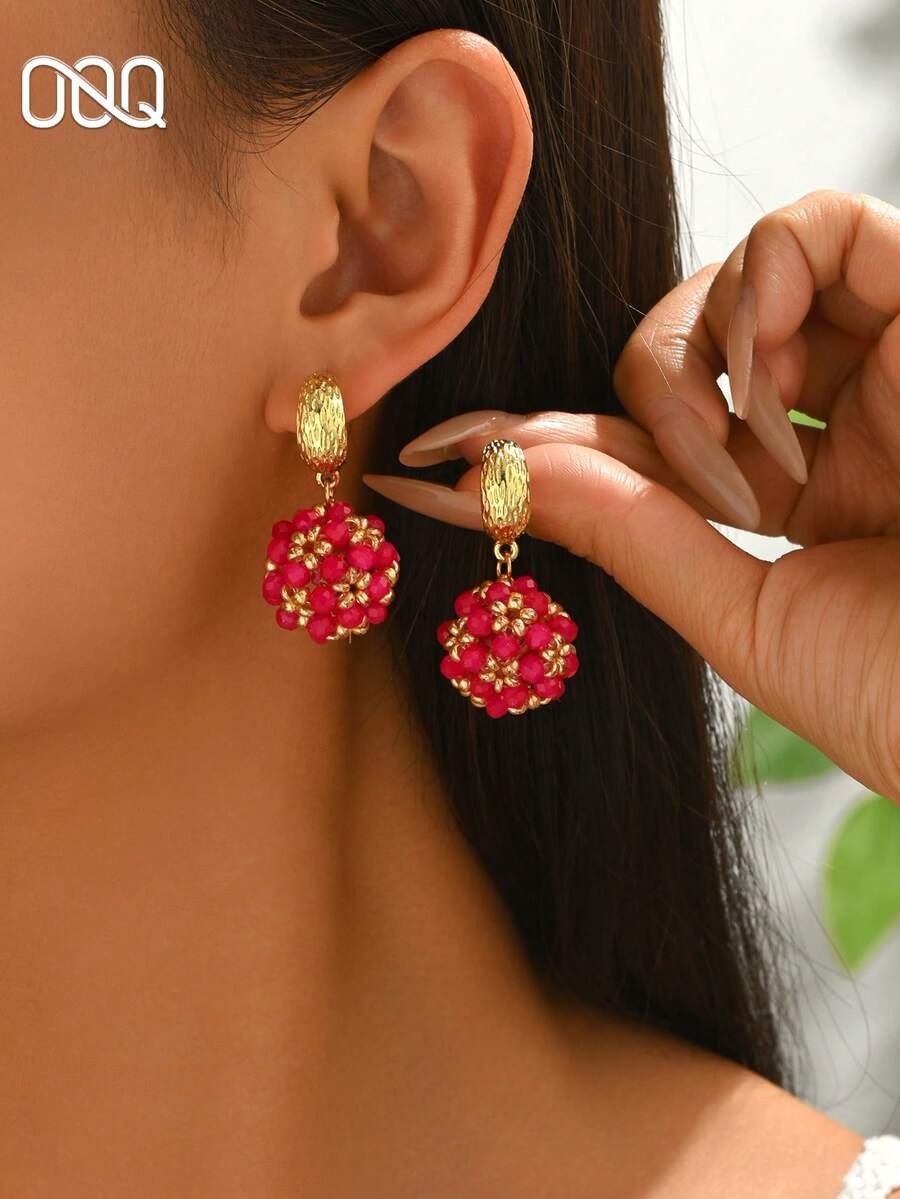 OOQ 1 Pair Handmade Bohemian Style 3D Beaded Round Earrings, Unique Design For Women, Suitable For Beach, Party, Daily Wear, Engagement, Wedding, Music Festival, Gift For Friends And Loved Ones (Handmade Beads Color And Quantity Randomly Assorted) - Hot Pink - View 1
