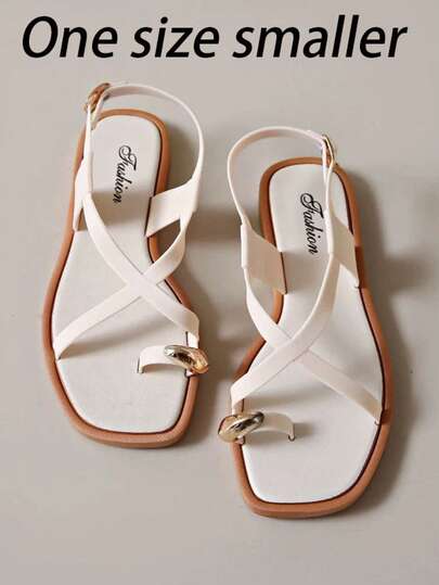 女士户外软底人字拖，沙滩凉鞋，防滑，百搭纯色人字拖，法式简约风格平底方头，轻便舒适休闲家居拖鞋，适合沙滩/室内/户外/派对等场合，一脚蹬，露趾，低跟时尚，优雅平底，金属环装饰，春夏秋冬约会购物派对情人节母亲节鞋款（建议选购大一码，因为尺码偏小）