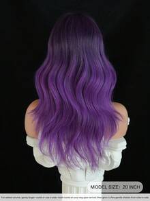 7JHH WIGS 中长款紫色波浪假发，20英寸蓬松卷曲刘海，高密度全机织耐热纤维合成假发，适合角色扮演、万圣节、嘉年华、音乐节等派对佩戴。 - 紫羅蘭色 - 查看 4