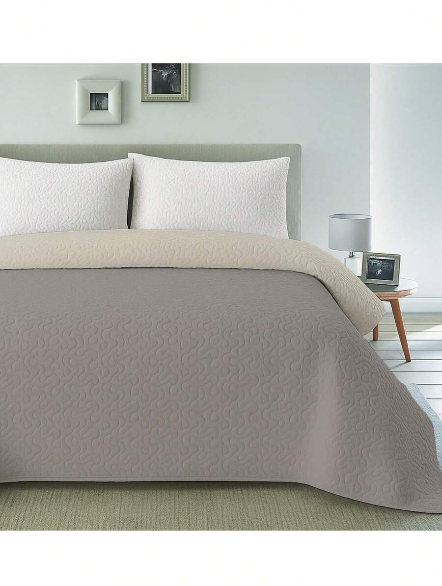 Quilted Bedspread + 2 Pillowcases, Printed For Spring, Summer, Autumn And Winter. 100% Microfiber, 150 X 150 Cm. - Design-3 - View 1