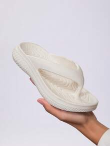 2026 New Summer Unisex Flip Flops, Solid Color Minimalist Casual Slippers, Non-Slip Soft Bottom Lightweight Beach & Outdoor Shoes - White - View 7
