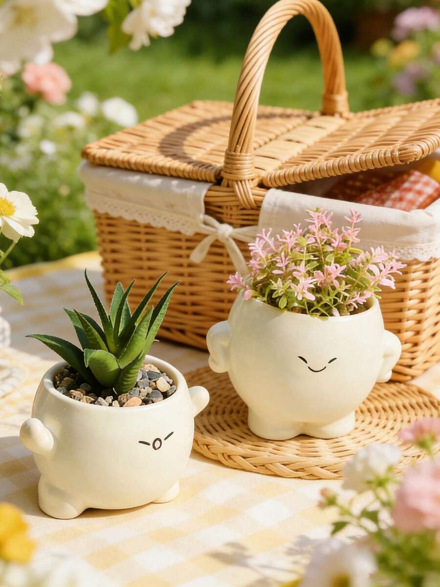 可爱卡通树脂花盆,创意笑脸多肉植物盆栽,适合小型植物、仙人掌,非常适合家庭办公室书桌、窗台、阳台、花园、室内/室外装饰,迷你花盆带排水孔,是多肉植物爱好者的理想桌面花盆,耐用树脂小花盆,适合野餐、庭院、客厅、卧室、厨房装饰,是送给植物爱好者的独特礼物。 - A - 查看 1