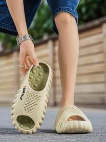1 Pair Men's Breathable Sandals 2026 New Summer Outdoor Anti-Slip Thick Sole Comfortable Casual Slippers, Suitable For Indoor, Outdoor, Beach, Comfortable Wear - Beige - View 3