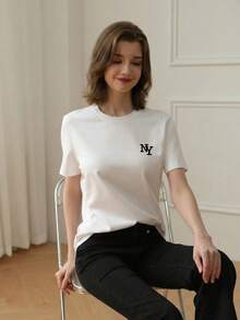 Bộ 2 áo thun nữ tay ngắn cổ tròn in chữ, dáng rộng, thích hợp mặc mùa xuân/hè. - Đen + Trắng - Xem 3