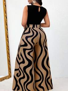 Bộ jumpsuit liền thân gợi cảm và thanh lịch dành cho nữ, thiết kế cạp cao, ống rộng, họa tiết sọc tương phản, kiểu dáng không tay sang trọng, thích hợp cho kỳ nghỉ hè. - Màu Khaki - Xem 3