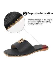 Dép xăng đan nữ đế bằng mũi vuông chất liệu PU màu đỏ tía, kiểu dáng nữ thần cổ điển, khóa trang trí bằng nhựa, thích hợp cho đi trong nhà, đi biển, du lịch, dự tiệc sang trọng, tiệc chiêu đãi, và phong cách tối giản thường ngày. - Màu Đỏ Sâu - Xem 10