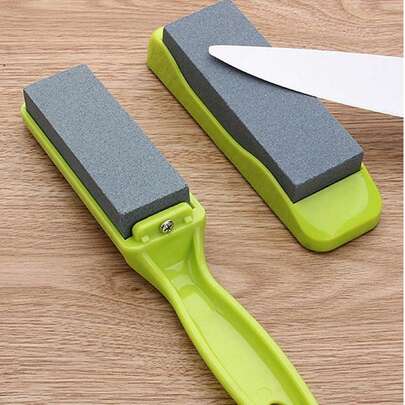 1 cái mài dao nhà bếp nhỏ gọn, đá mài độ cứng cao, thích hợp để cắt dao nhà bếp, mài mịn và thô, đế chống trượt tiện dụng, dụng cụ mài dao nhanh đa chức năng.