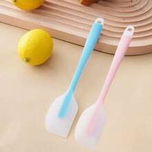 1/2 chiếc - Muỗng silicon cao cấp - Chống dính, chịu nhiệt, dụng cụ nhà bếp, thích hợp cho nấu ăn, nướng bánh và lật thức ăn - Chất liệu silicon, có thể rửa bằng máy rửa chén - Lý tưởng cho đầu bếp gia đình và những người đam mê làm bánh - Tuyệt vời để sử dụng hàng ngày và làm quà tặng. Muỗng silicon đa năng để vét bánh và bơ: Chịu nhiệt, đáp ứng nhiều nhu cầu làm bánh. Thuận tiện để phết bơ, trộn bột và vét mứt. Dễ dàng vệ sinh. - Nhiều màu - Xem 4
