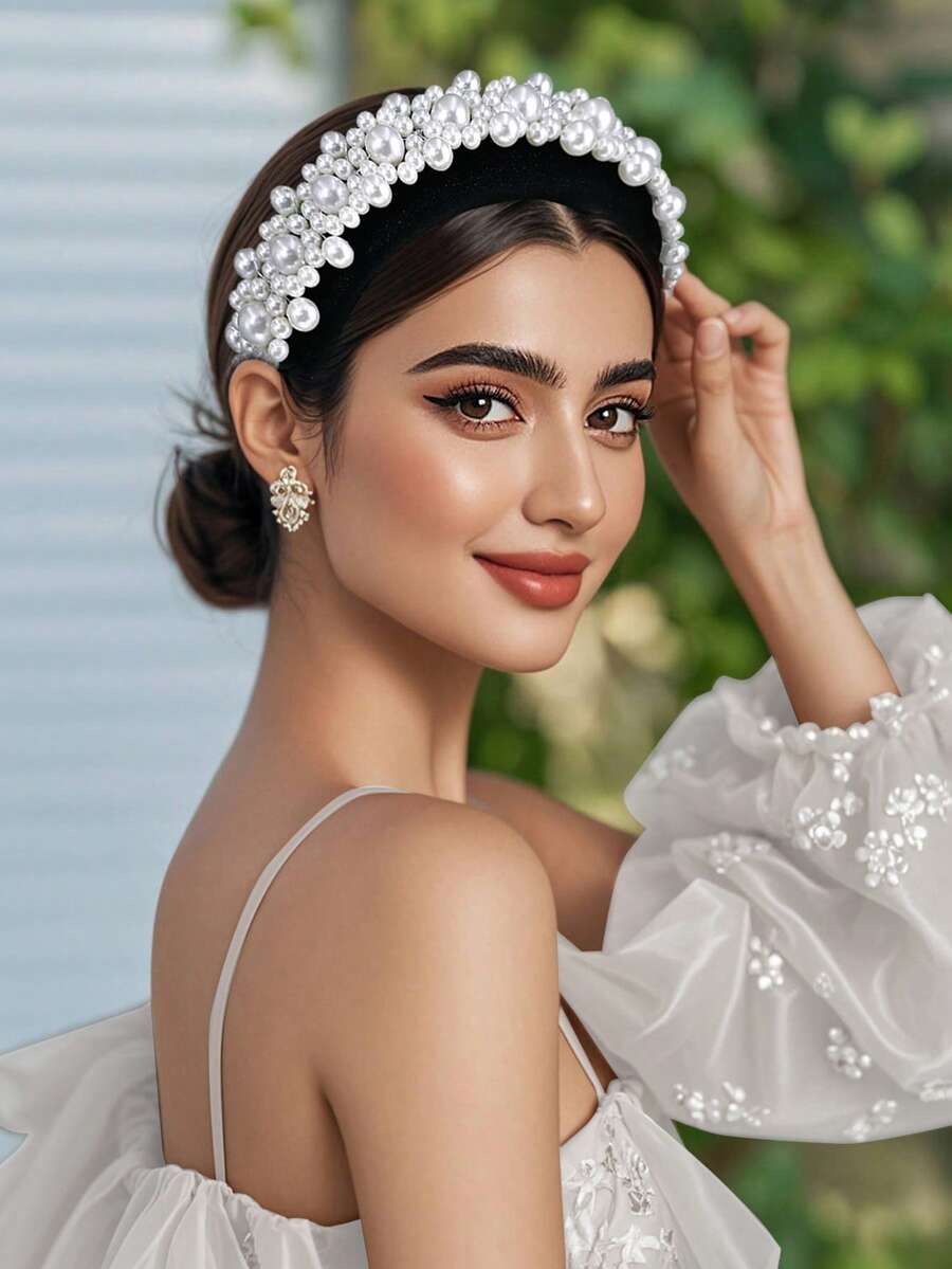 1 chiếc băng đô bản rộng màu trắng ngọc trai thanh lịch, kiểu dáng tối giản với mút nhung giúp nâng cao kiểu tóc, phù hợp cho cô dâu, phù dâu, đám cưới, lễ kỷ niệm, quà tặng ngày lễ, tiệc tùng, trang phục thường ngày.