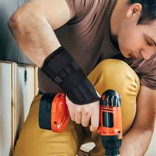 Đai nẹp cổ tay có 3 dây đeo và thanh nẹp kim loại cố định - Giúp giảm đau do viêm gân, viêm khớp và hội chứng ống cổ tay - Rút ngắn thời gian phục hồi cho cả bệnh nhân nam và nữ. - Nhiều màu - Xem 4
