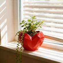 1pc Durable Plastic Geometric Heart-Shaped Planter - Modern/Outdoor Flower Pot, 3D Printed, Suitable For Balcony, Garden, Desktop Decor, Asymmetrical Heart-Shaped Plant Pot, Succulent Pot, Ideal Gift For Valentine's Day, Mother's Day - 1PC - View 6