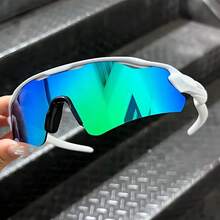 Unisex , Suitable For Use During Sports, With Polarized Lenses. - White/Green - View 3