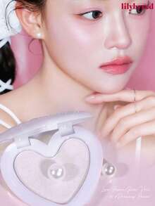 K-Beauty Luv Beam Highlighter & Concealer, Fine Powder Highlighter, Radiant Texture, Lightweight And Smooth Application, Contours Face, Brightens Complexion, Enhances Skin Transparency, Creates Dewy Glowing Makeup, Cosmetics - 01 #Dreamy Beam - View 2