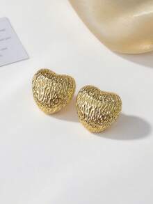 1 Pair Vintage Fashionable Delicate Niche Versatile Metal Heart Stud Earrings, Suitable For Women's Daily, Festival, Party, Vacation Wear - Love - View 6