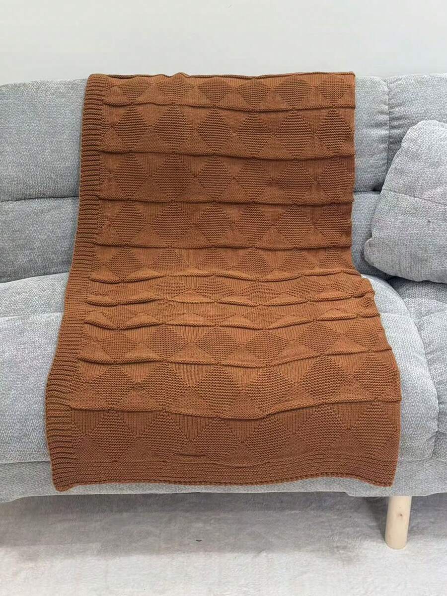 Comfortable Knitted Blanket With Ruffle Edge Detail, All-Season Use, Multi-Purpose Comfort, Suitable For Camping, Sofa, Sunbathing And Napping, Essential Ruffle Edge Knitted Blanket For Camping, Camping Blanket - Rhombus Caramel - View 1