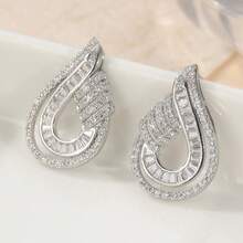 Fashionable Shiny Synthetic Zirconia Stud Earrings, Suitable As Commemorative Gifts For Holidays And Anniversaries, Ideal Gifts For Friends - Silver - View 2