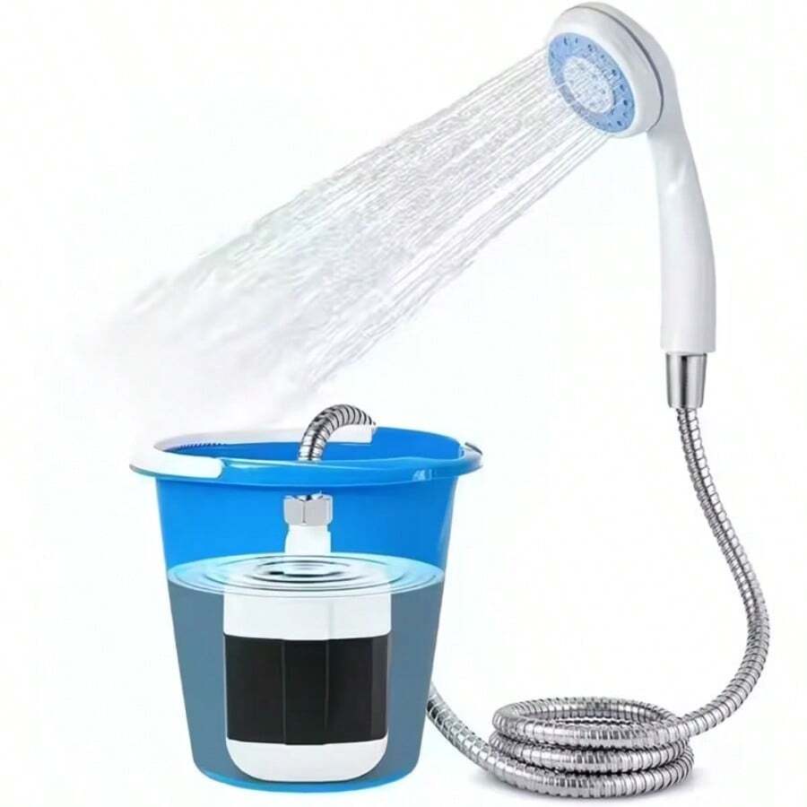Esta ducha portátil para exteriores, con puerto USB recargable integrado y boquilla ajustable, es perfecta para acampar, hacer senderismo, ir de mochilero, disfrutar de la playa e incluso bañar a tus mascotas. Ligera y resistente, es un accesorio imprescindible para los mochileros. Su robusta construcción, diseño compacto y calidad superior la convierten en la opción ideal para viajar. - Blanco - Ver 1