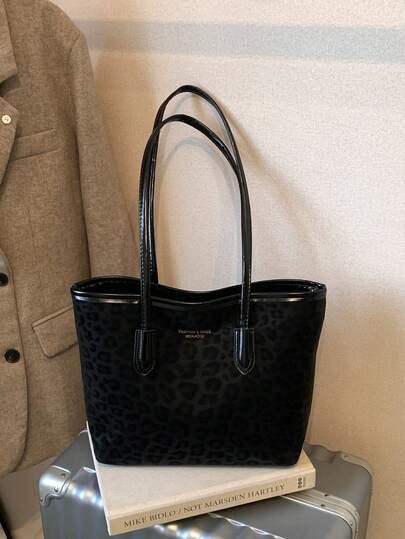 Túi xách in họa tiết da báo dành cho nữ, túi tote công sở xuyên biên giới mùa thu/đông mới, túi đeo vai dung tích lớn.