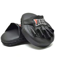 Manopla Muay Thai Manopla Para Treino de Boxe Block Aparador De Soco Muay-Thai (par) - Preto - Visão 1