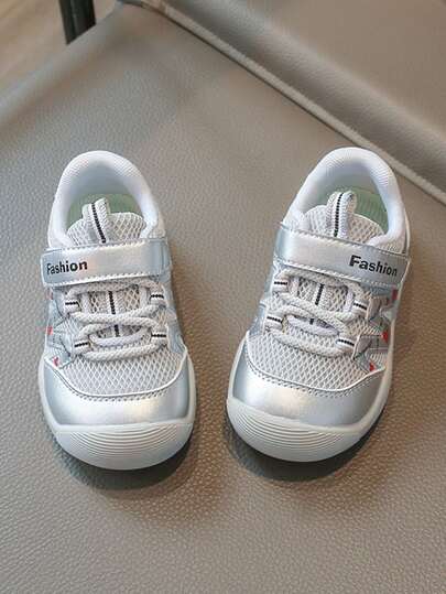 1 Pair Baby Sneakers, Silver-White Mesh Breathable, Strawberry Print Adorable, Hook And Loop Easy On/Off! Protective Toe Cap, Anti-Slip Sole Stable For Toddling, Soft Flexible Sole Fits Foot Shape, Lightweight, Suitable For Daily Wear And Toddling, Excellent In Both Appearance And Practicality~
