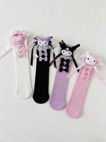  1 đôi tất dài màu trắng dễ thương SANRIO Hello Kitty Melody, thêu hình mèo hồng và thiết kế nơ, tất đế dày kiểu Kawaii phù hợp cho mọi mùa, thời trang và vui nhộn, chất liệu mềm mại, món đồ không thể thiếu cho người hâm mộ anime, phụ kiện nhân vật SANRIO đồng bộ.