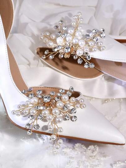 1pc Gold-Color Women's Shoe Clip, Luxury Faux Pearl & Rhinestone Shoe Clip, Detachable Shoe Accessory For High Heels, Wedding Shoes, Prom, Party, Date Occasions
