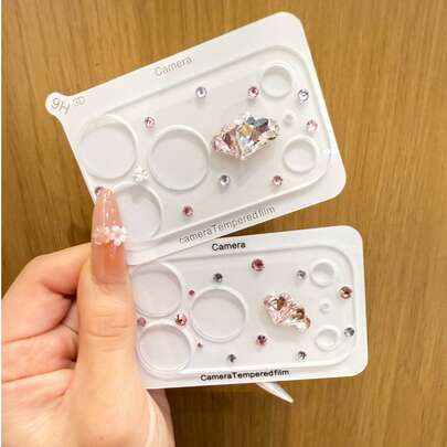 Charming And Elegant Sparkling Rhinestone Love Diamond Camera Lens Protective Film Glass Cover Compatible With Apple 17 Pro Max/17 Pro, Providing Fashionable Protection For Your Phone