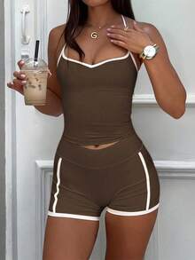 GAOVOT Women's Summer 2-Piece Set, Contrast Color Sexy Camisole V-Neck Criss-Cross Strap Padded Top Paired With High Waist Tight Lifting Shorts, Suitable For Cycling, Yoga, Fitness, Running, Pilates Elegant - màu nâu - Xem 3