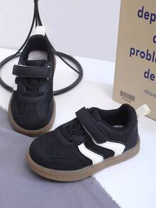 Fashionable Slip-On Basic Kids' Sports Shoes, Minimalist Style, Comfortable, Lightweight, Non-Slip, Durable, Suitable For Daily Wear - Black - View 2