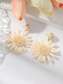 OOQ 1 Đôi bông tai mặt dây chuyền hình hoa hướng dương làm thủ công từ sợi raffia, kiểu dáng thời trang, ngọt ngào, thanh lịch, thích hợp cho kỳ nghỉ biển, làm quà tặng cho mọi dịp (Được làm thủ công từ sợi raffia, hình dạng và hướng ngẫu nhiên) - trắng - Xem 5
