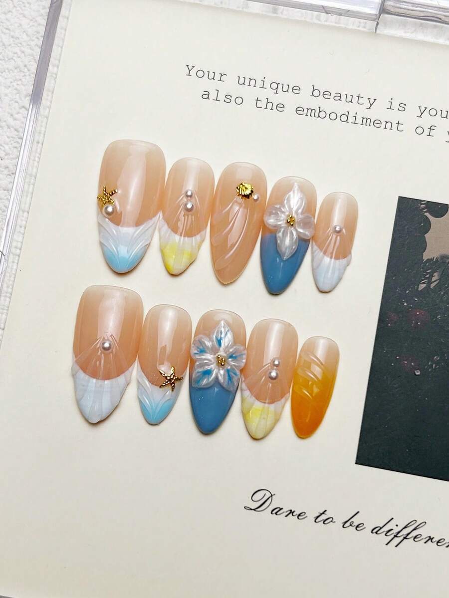 10 piezas Uñas postizas hechas a mano en forma de almendra, uñas medianas, uñas rosas estilo occidental, uñas con puntas francesas azules, uñas con flores 3D talladas a mano y relieve floral, uñas con gemas y perlas pequeñas incrustadas, uñas postizas de estilo elegante y lujoso europeo y americano para primavera, estilo Y2K, gótico, estético chatarra, uñas de verano DIY para uso diario, citas, playa y vacaciones tropicales, reutilizables, para mujeres y niñas como regalo y suministros de uñas - Multicolor - Ver 1