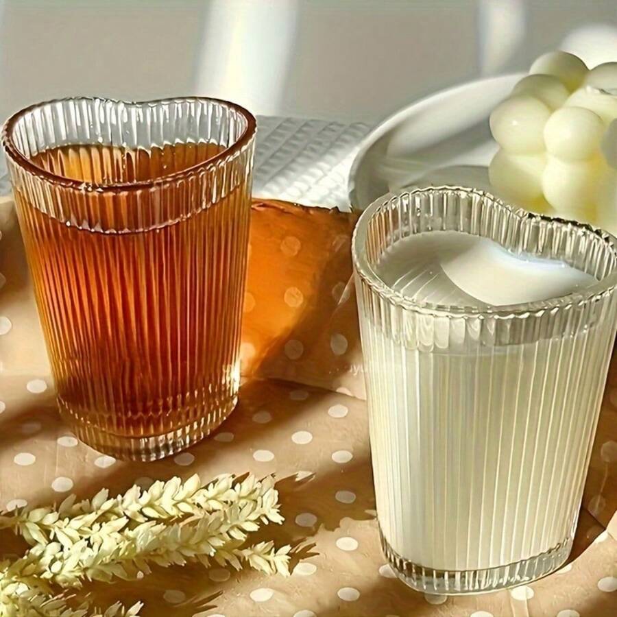 1个心形玻璃杯，锤纹条纹设计，多用途可重复使用，仅限手洗，是厨房和餐厅的理想之选。 - 透明 - 查看 1