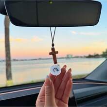 Adorno colgante para espejo retrovisor del coche con versículo bíblico, decoración de cruz, colgante de cruz para espejo retrovisor del coche, accesorio cristiano, regalo del Día del Padre, decoración espiritual para el coche, regalo de fe, colgante decorativo de cruz, elegante adorno religioso, accesorio de fe duradero - Negro - Ver 6