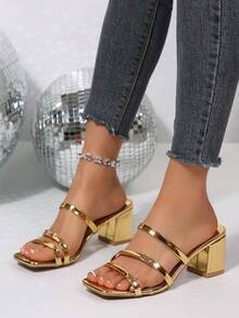 Hàng mới về: Sandal cao gót ba quai dày, kiểu dáng tối giản, thoải mái, đa năng dành cho nữ cỡ lớn, mũi vuông khoét rỗng, thanh lịch cho tiệc tùng, giúp kéo dài đôi chân, thích hợp cho kỳ nghỉ, đi biển, mùa hè. - Vàng - Xem 3