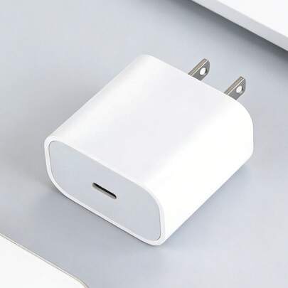 1-2个20W USB-C PD快充适配器，兼容及其他智能手机