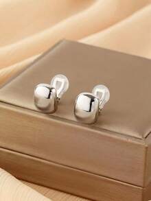 1 Pair Fashionable New Smooth Geometric Copper Earrings, Clip-On Earrings Without Piercing, Suitable For Women's Daily Wear, Holiday Gift - Ear Clip - View 8