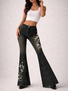 American Vintage Jeans, High Street Girls, Slimming Bootcuts, Plant Embroidered Low-Rise Trousers, Design Sense,Black Jeans,Summer Outfits For Women,Easter Outfit Women,Vacation Outfits Women,Ropa De Verano Mujer,Summer Clothes Women,Enterizos De Mujer Elegantes,Monos Enterizos Para Mujer. - 黑灰色 - 查看 1