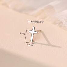 925纯银精致简约十字耳环，低过敏性镀层耳环，时尚日常佩戴饰品 - 銀色 - 查看 5