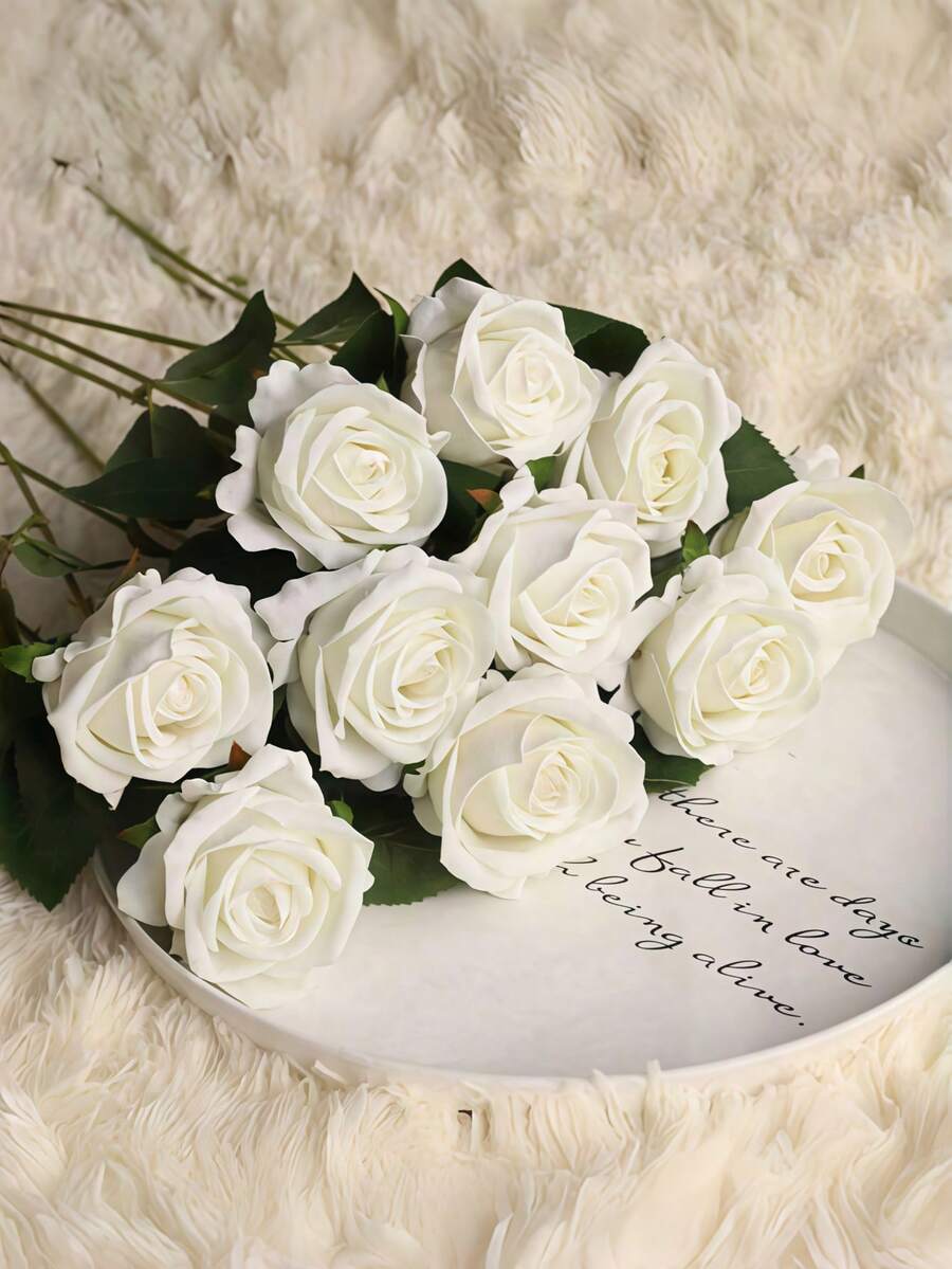 1 pieza/5 piezas/8 piezas/10 piezas Rosa blanca artificial, ramo de novia artificial, flor de rosa artificial, textura de terciopelo de seda, floral artificial, rosa falsa, adecuada para regalo del Día de San Valentín, fiesta de boda, decoración del hogar, regalo de cumpleaños, decoración interior y exterior, arreglo de jarrón (Nota: Puede tener un ligero aroma, colóquelo junto a la ventana durante 1-2 días para su ventilación) Planta artificial