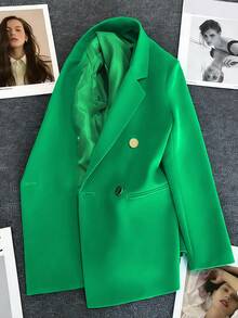 màu xanh ngọc lục bảo