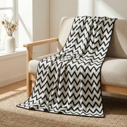 Bohemian Style Black & White Wavy Knitted Sofa Blanket, Nordic Minimalist Multi-Purpose Throw Blanket, Soft & Warm Office Nap/AC Blanket, Home Decor