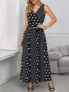 新款夏季V领无袖波点拼接系腰连衣裙，优雅长裙，适合通勤、度假、约会、派对等场合。 - 黑與白 - 查看 1
