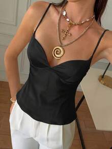 Camiseta de tirantes finos con detalle de copa, de longitud corta, tejida en color crema para mujer - Negro - Ver 4