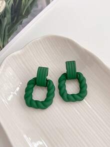 1 đôi khuyên tai vuông bện, thích hợp để đeo hàng ngày. - màu xanh lá - Xem 3